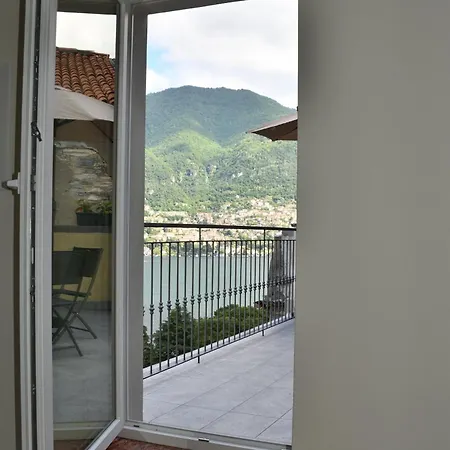 Casa Alba, Di アパート