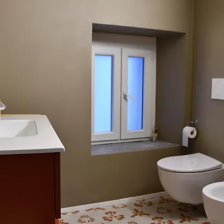 Apartamento Casa Alba, Di *